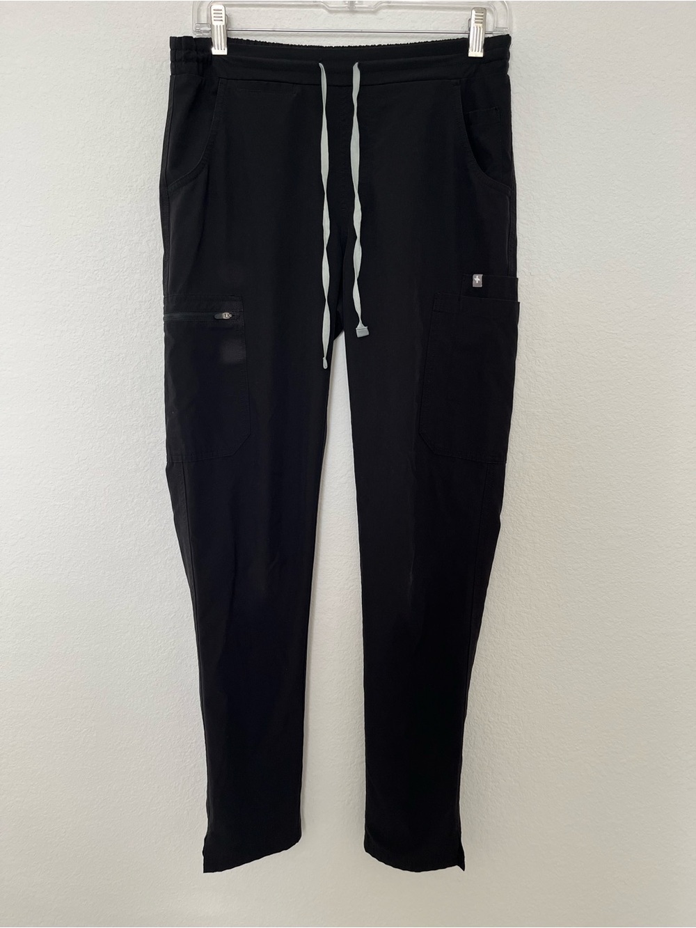 Figs Technical Collection Women’s Black Drawstring Jogger Pants